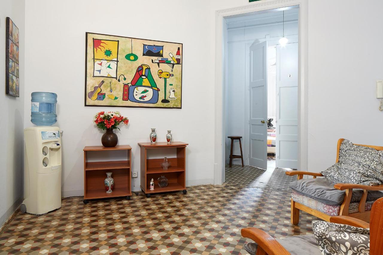 B&B Estudiantes Balmes Барселона Экстерьер фото