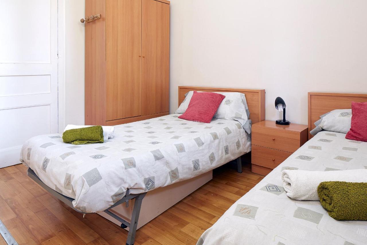 B&B Estudiantes Balmes Барселона Экстерьер фото