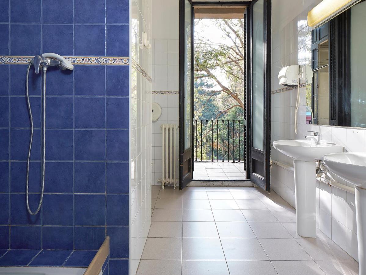 B&B Estudiantes Balmes Барселона Экстерьер фото